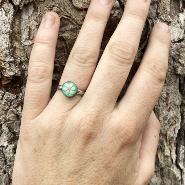 Sesame Seeds Ring (Green)