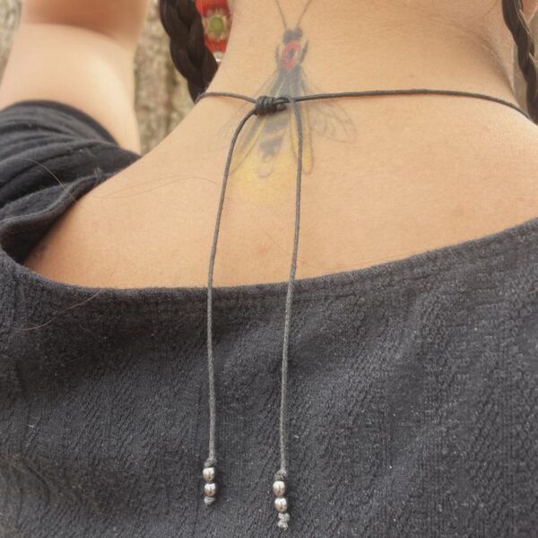 sliding knot on pendant necklaces